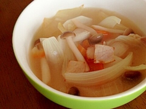 かぶと野菜の中華スープ